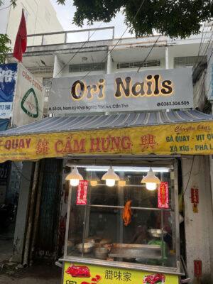 Alternative view of Bảng hiệu tiệm nails