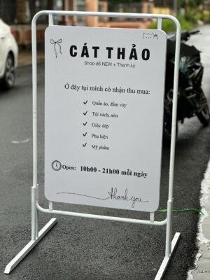 Bảng đứng tiệm cho thuê đồ giá rẻ